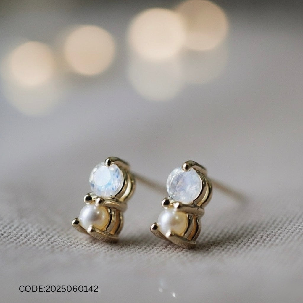 Pearl & Moonstone Harmony Earrings – 18K Gold-Plated Silver