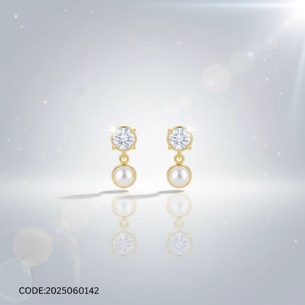 Pearl & Moonstone Harmony Earrings – 18K Gold-Plated Silver